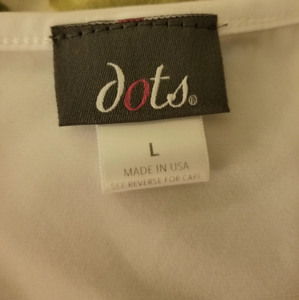 Dots Ruffled Blouse - Picture 2 of 3